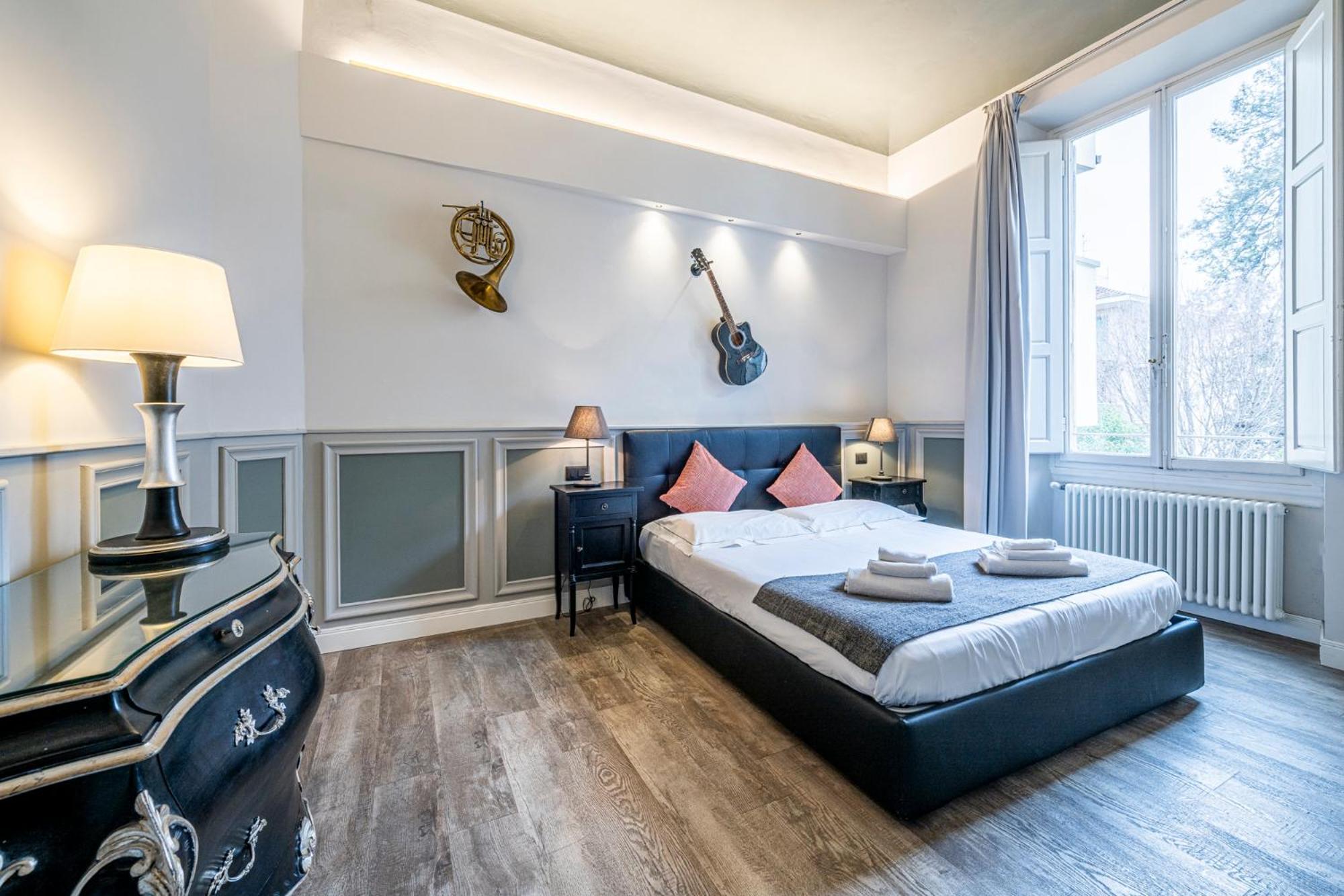 Cherubini Palace Thematic Apartment فلورنس المظهر الخارجي الصورة