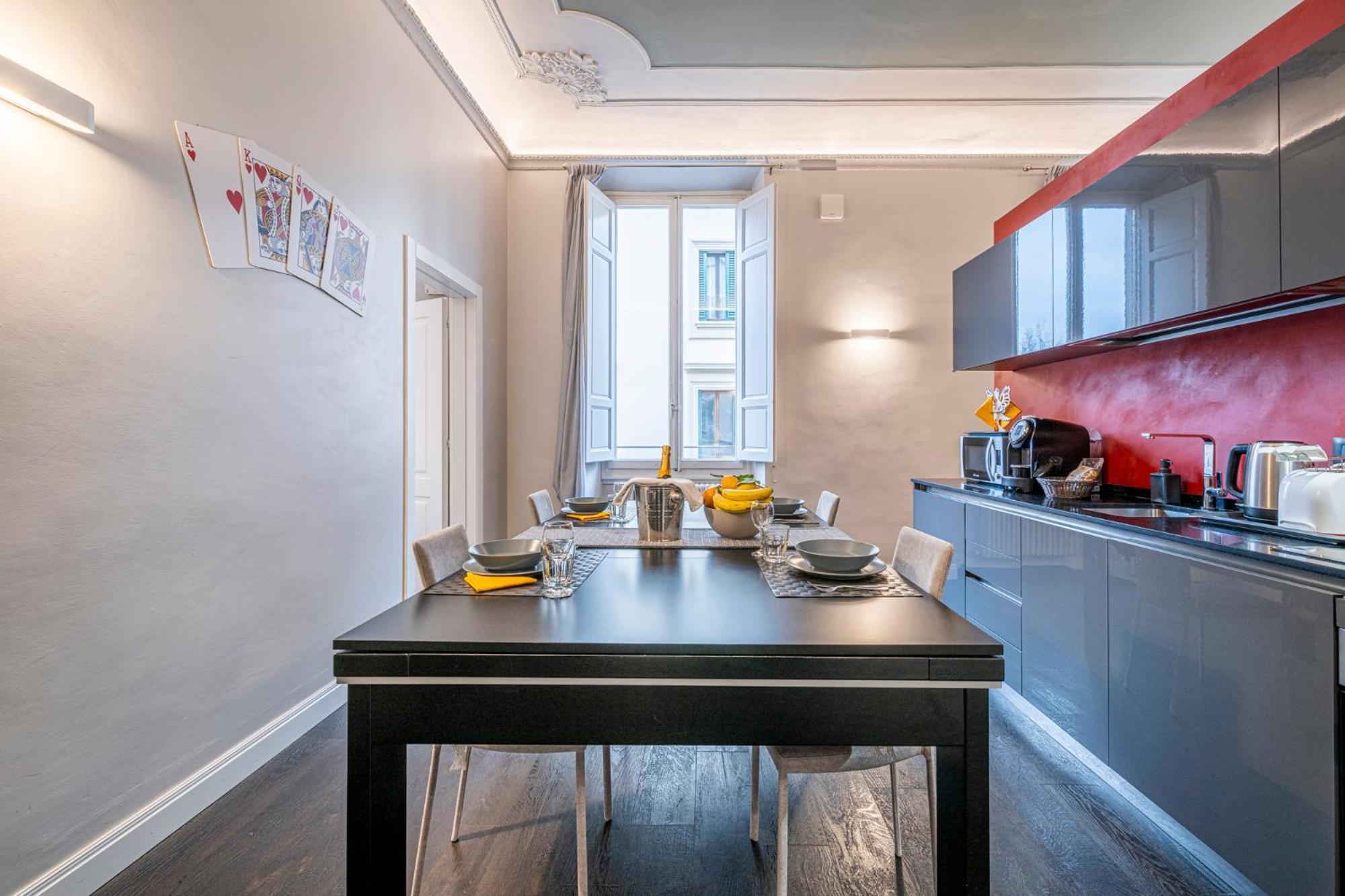 Cherubini Palace Thematic Apartment فلورنس المظهر الخارجي الصورة
