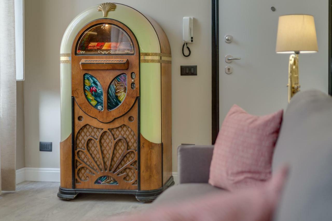Cherubini Palace Thematic Apartment فلورنس المظهر الخارجي الصورة